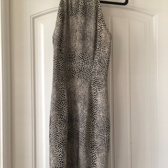 Maggie London Silk Dress - Picture 3 of 7